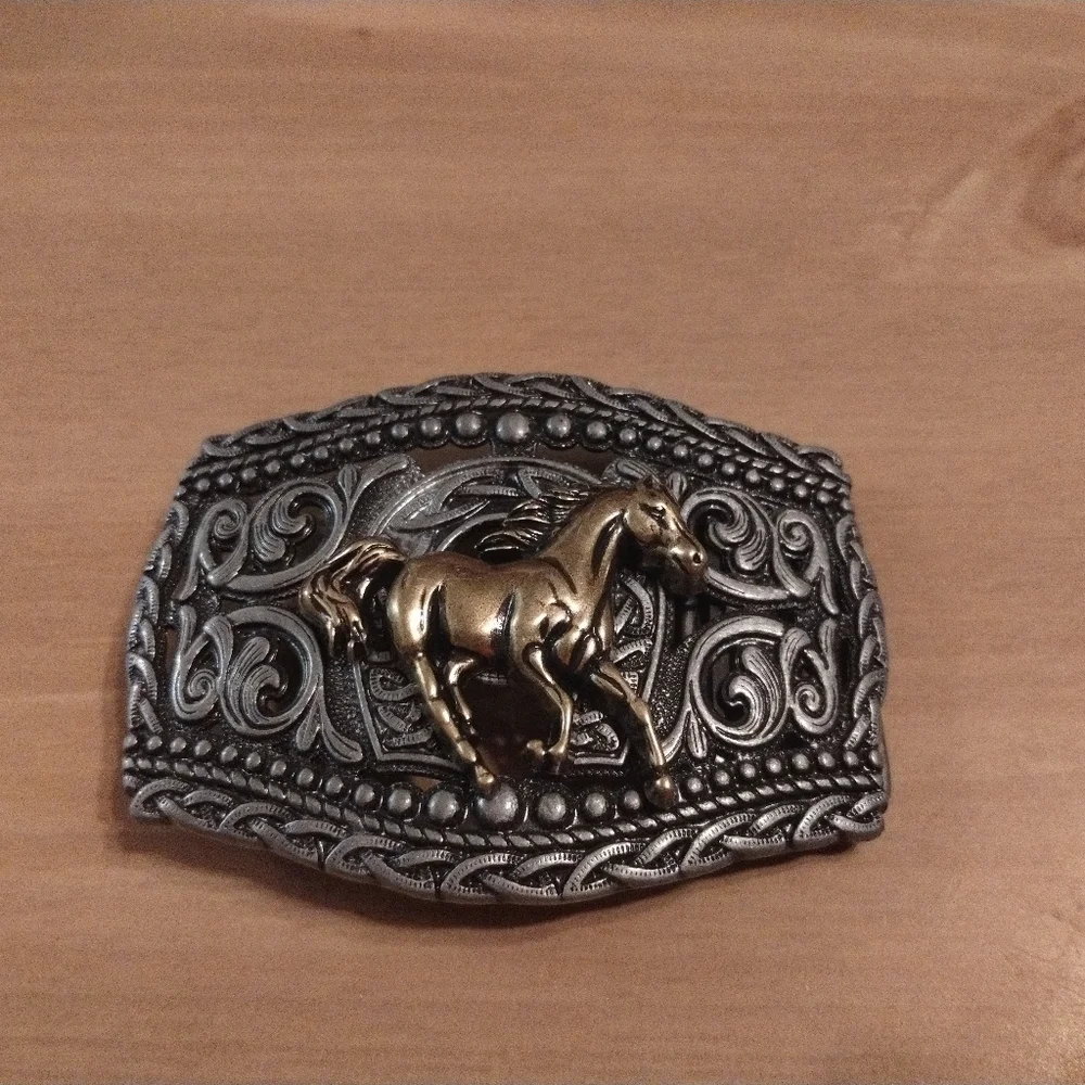 New Western Horse Belt Buckle Silver Tone Gold Horse Cowboy Rodeo Cowgirl